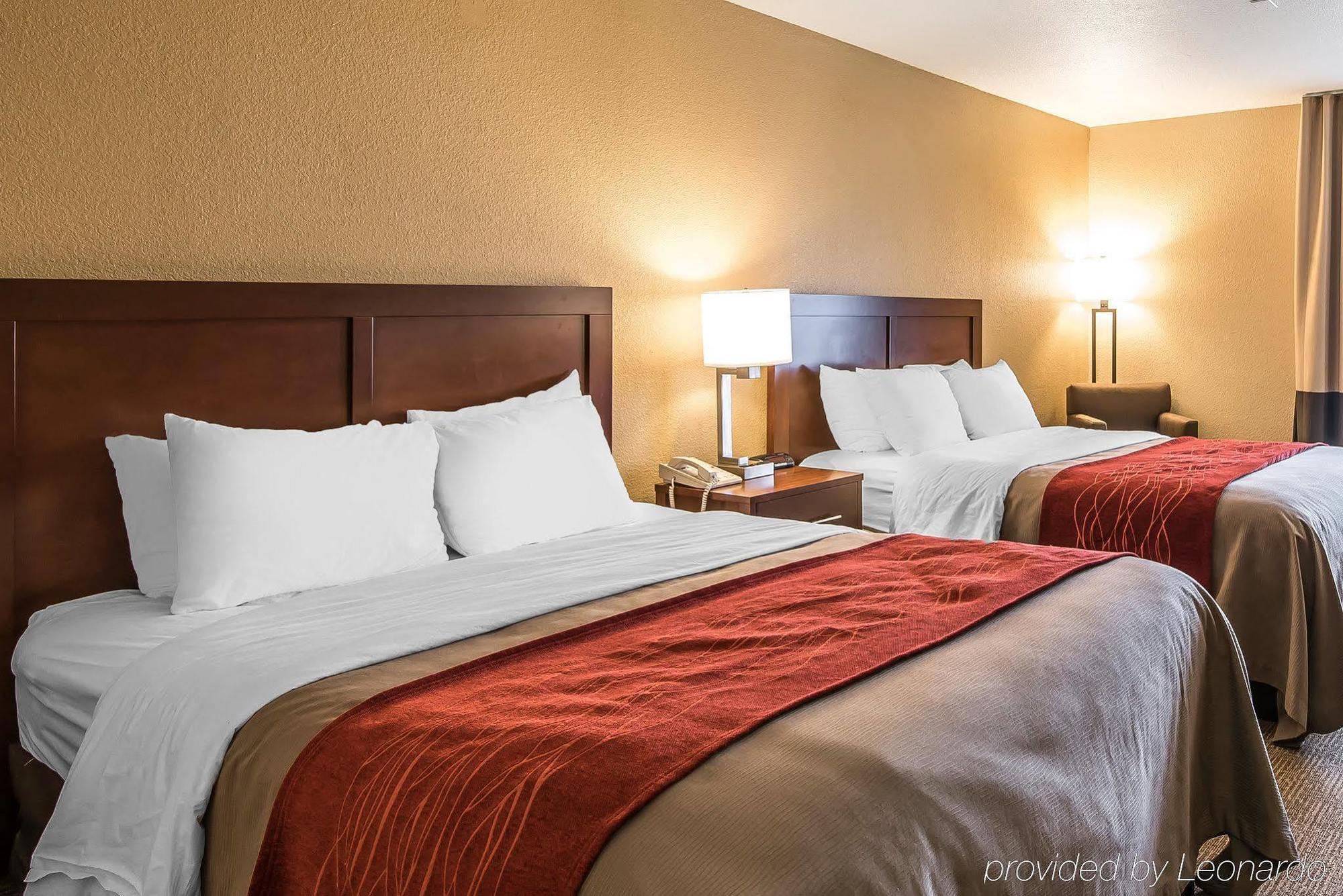 Quality Inn & Suites Bethany Exteriör bild